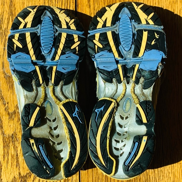 Mizuno Wave Creation 13 Womens Size 8 Running Shoe - Picture 5 of 12
